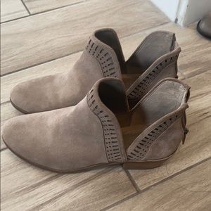 Vince Camuto suede tan booties